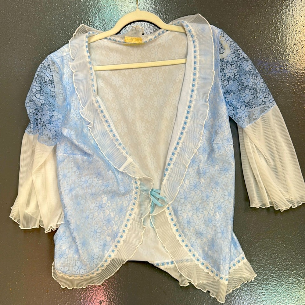 Vintage Marpem lace bell-sleeve nightgown cover